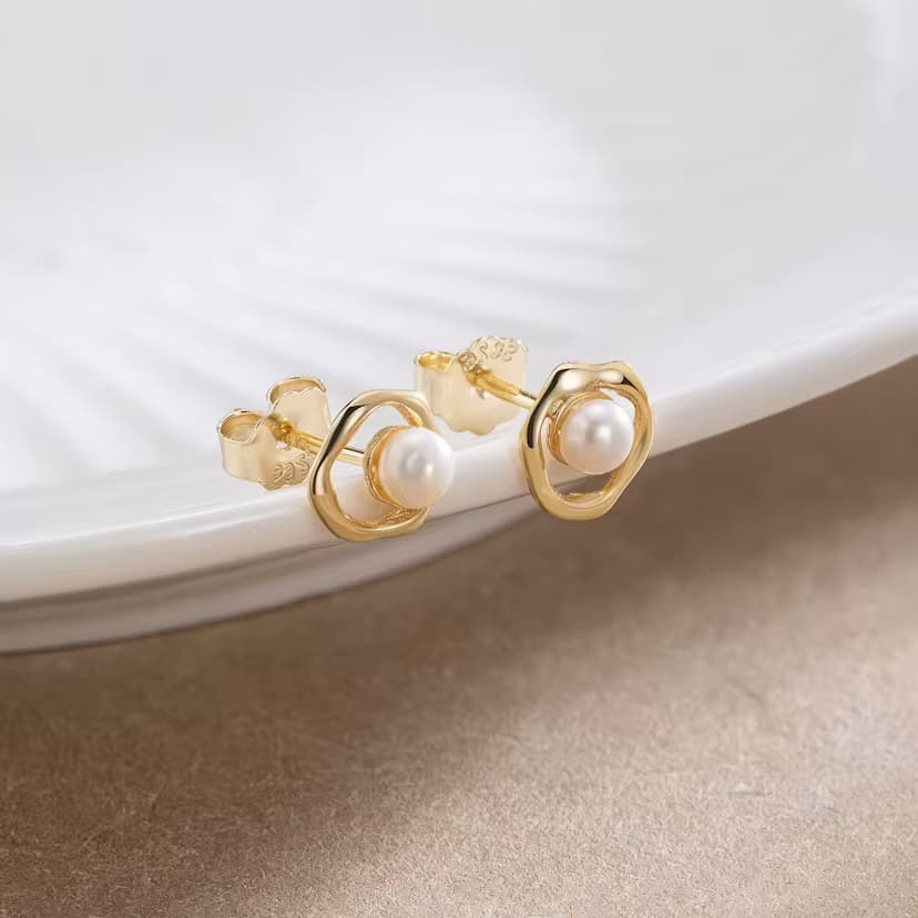 stud earrings