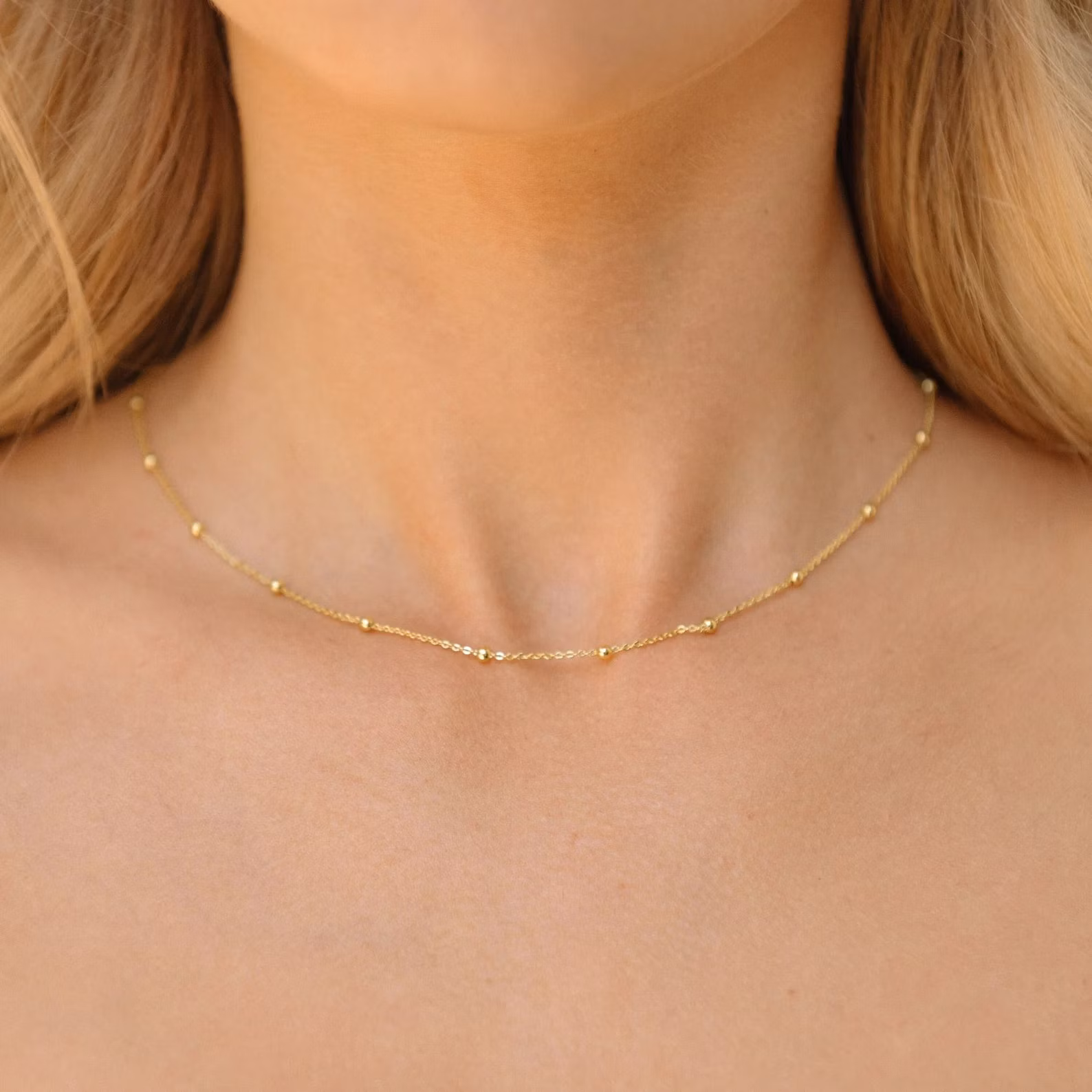 spheres chain necklace