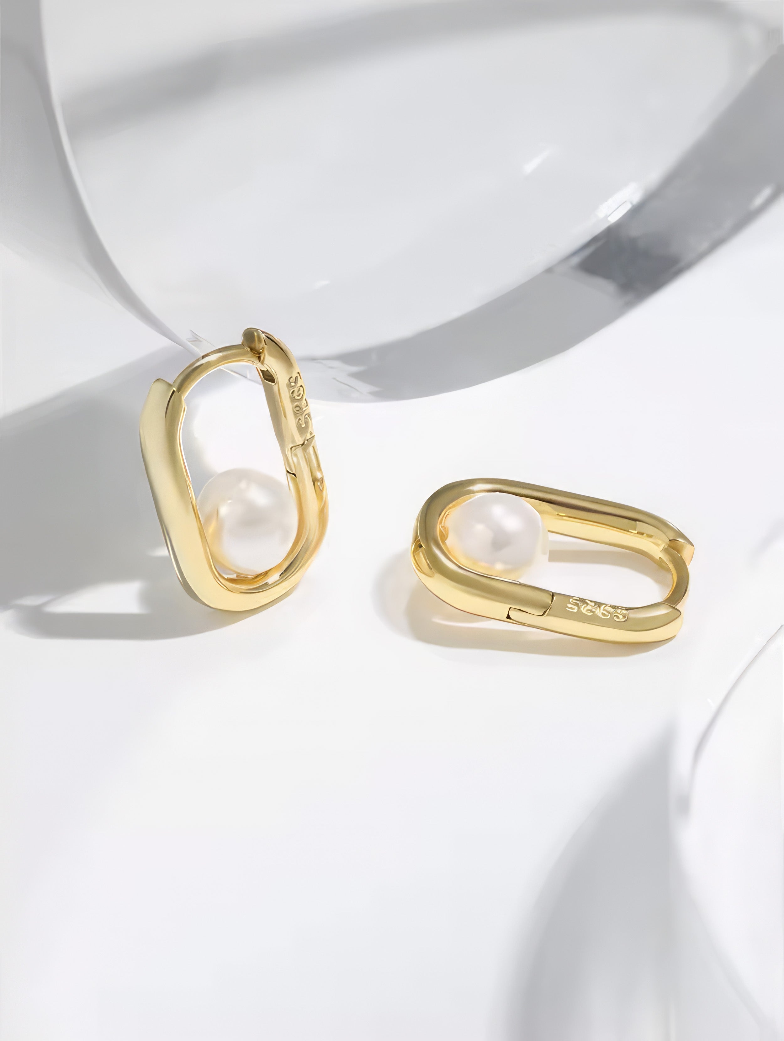 Pearl Square Hoops