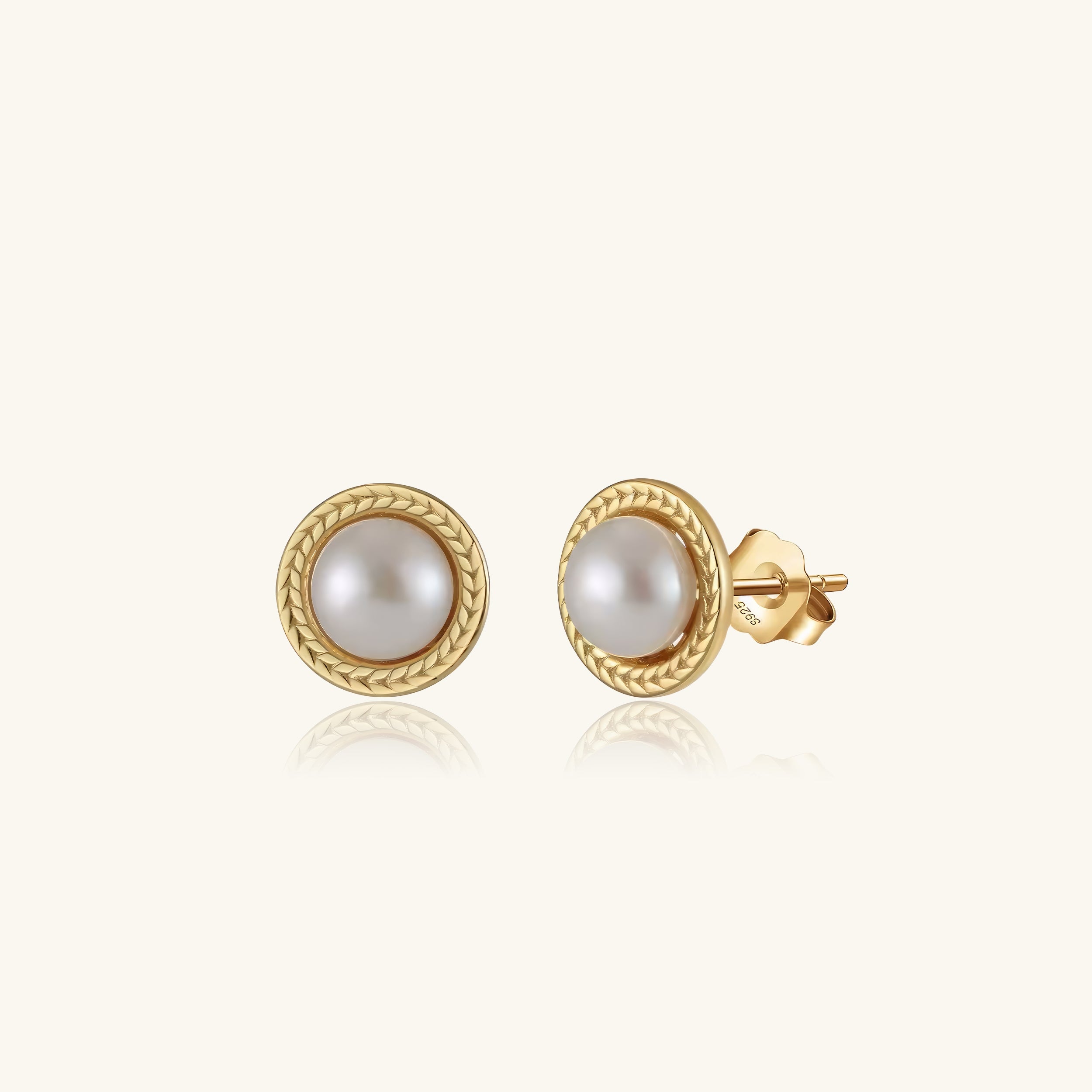 Classic Pearl Studs